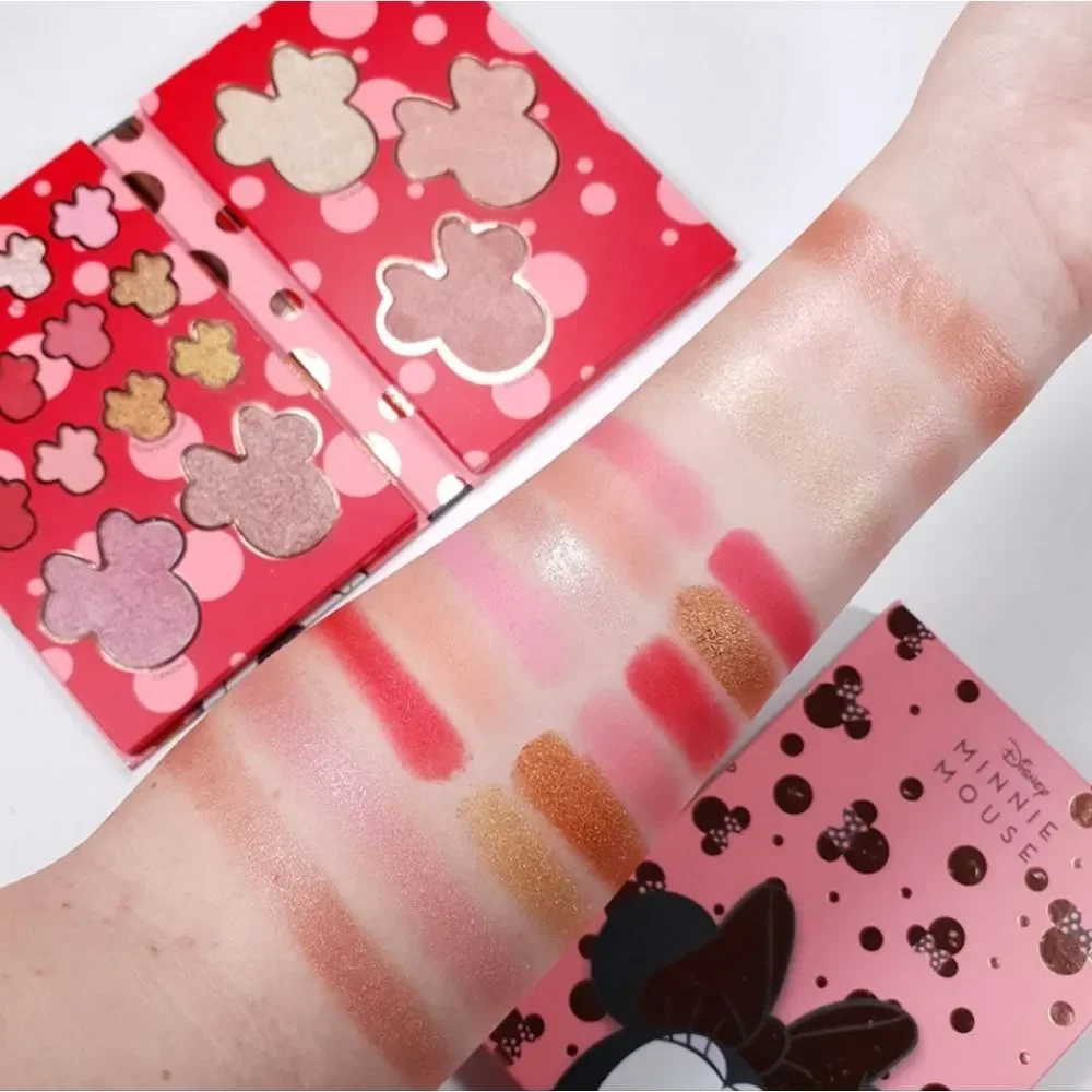 Revolution Beauty X Minnie Mouse Face‎ & Shadow Palette